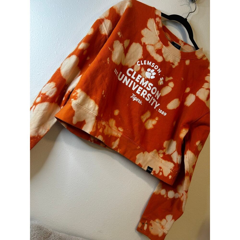 Throwback Collection Uscape Clemson University Bleach Dye Sweatshirt Size S